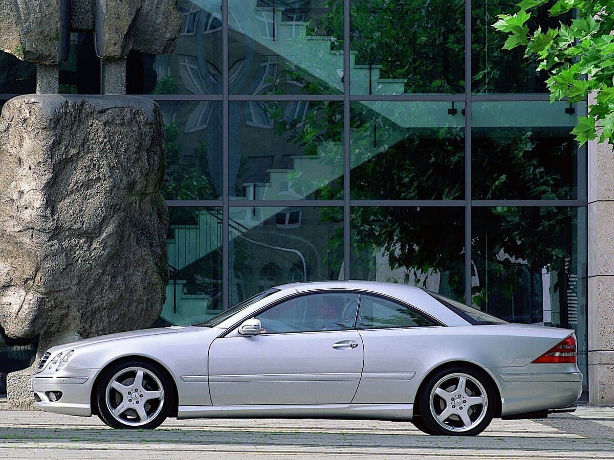 Mercedes-Benz CL-Klass AMG I (C215) — Yandan