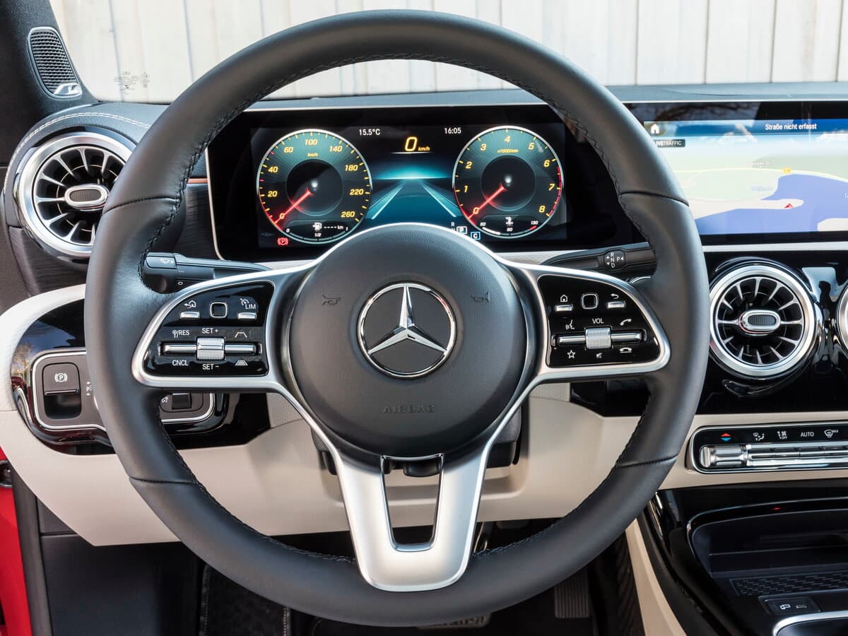 Mercedes-Benz CLA II (C118, X118) — Sükan