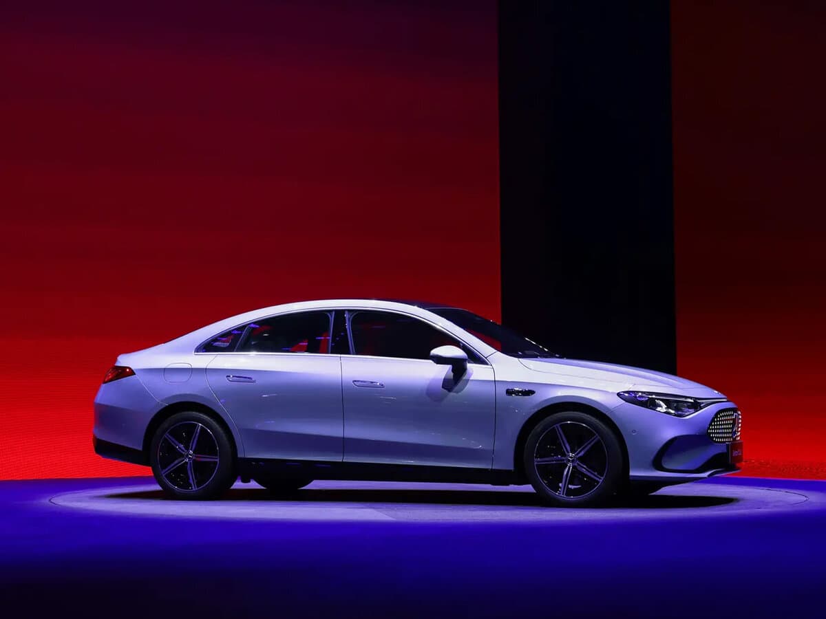Mercedes-Benz CLA III (C174, X174) — Yandan