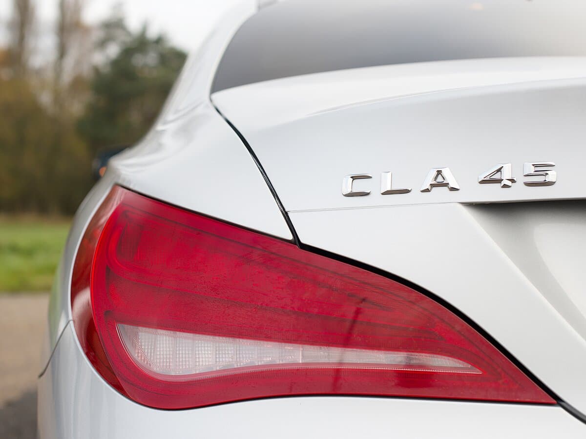 Mercedes-Benz CLA AMG I (C117, X117) — Detal