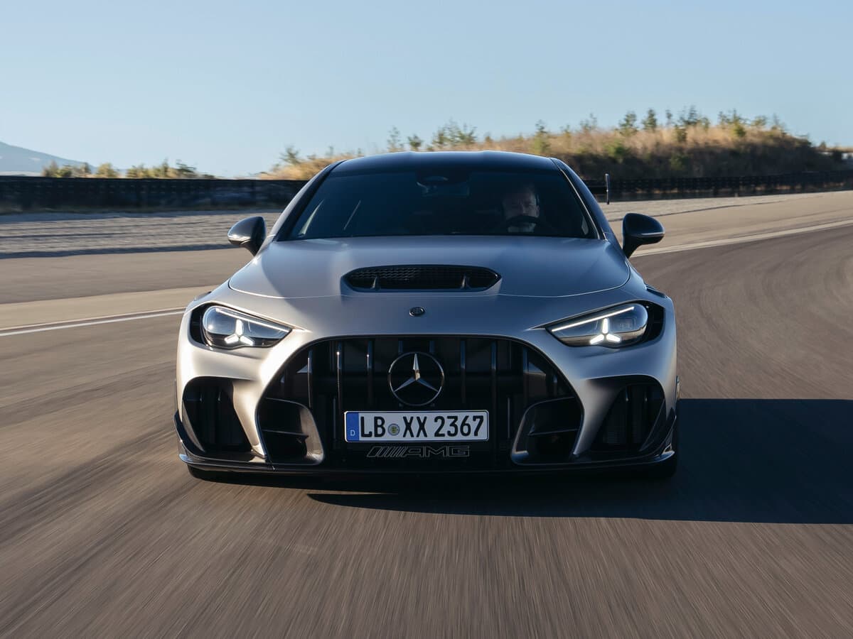 Mercedes-Benz CLE AMG 2023 – indiyədək — Öndən