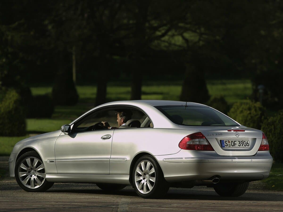Mercedes-Benz CLK-Klass II (W209) Restayling — 3/4 arxadan