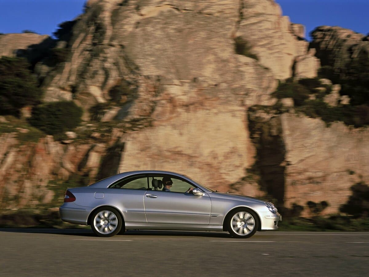 Mercedes-Benz CLK-Klass II (W209) Restayling — Yandan
