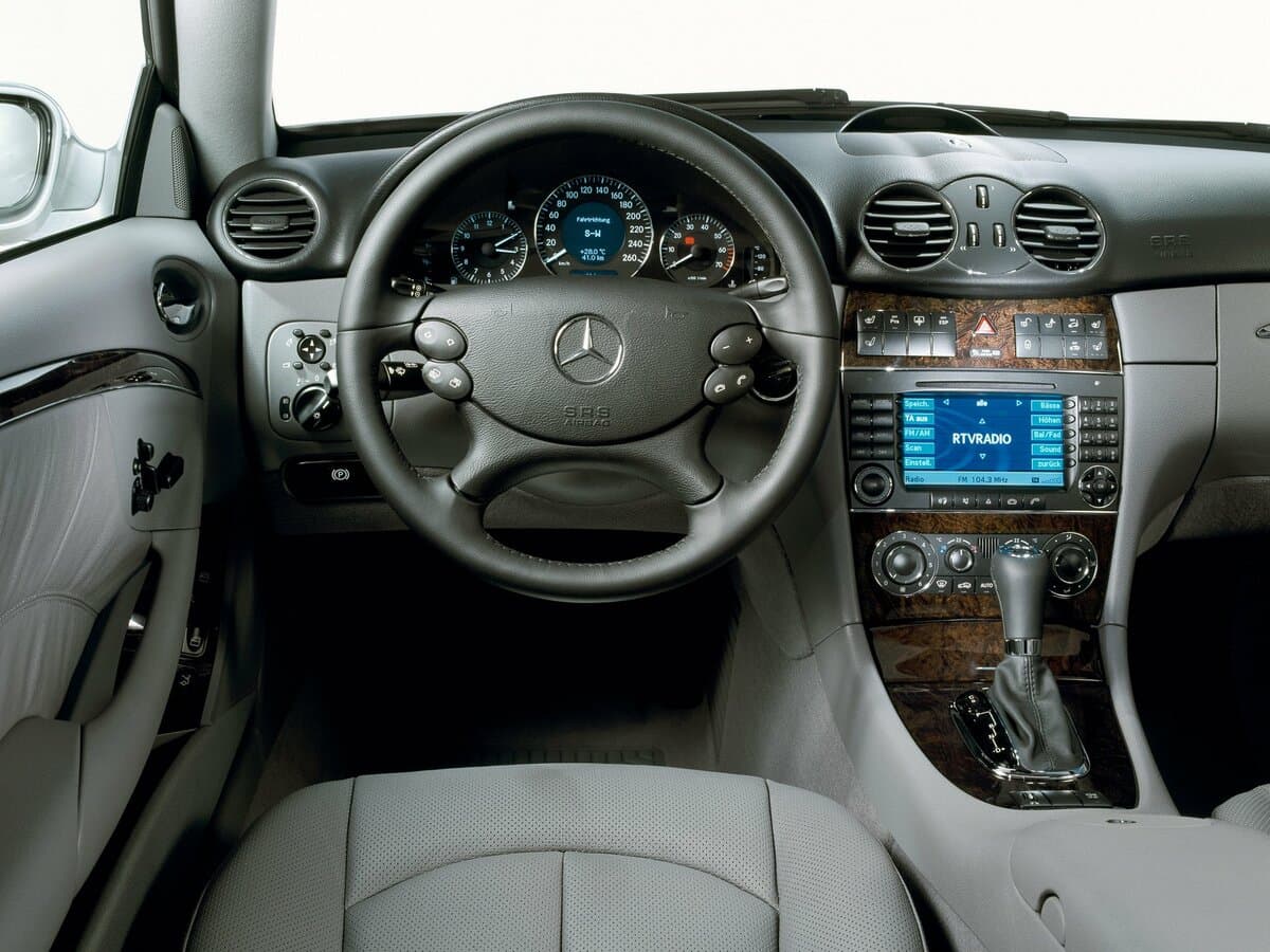 Mercedes-Benz CLK-Klass II (W209) Restayling — Sükan