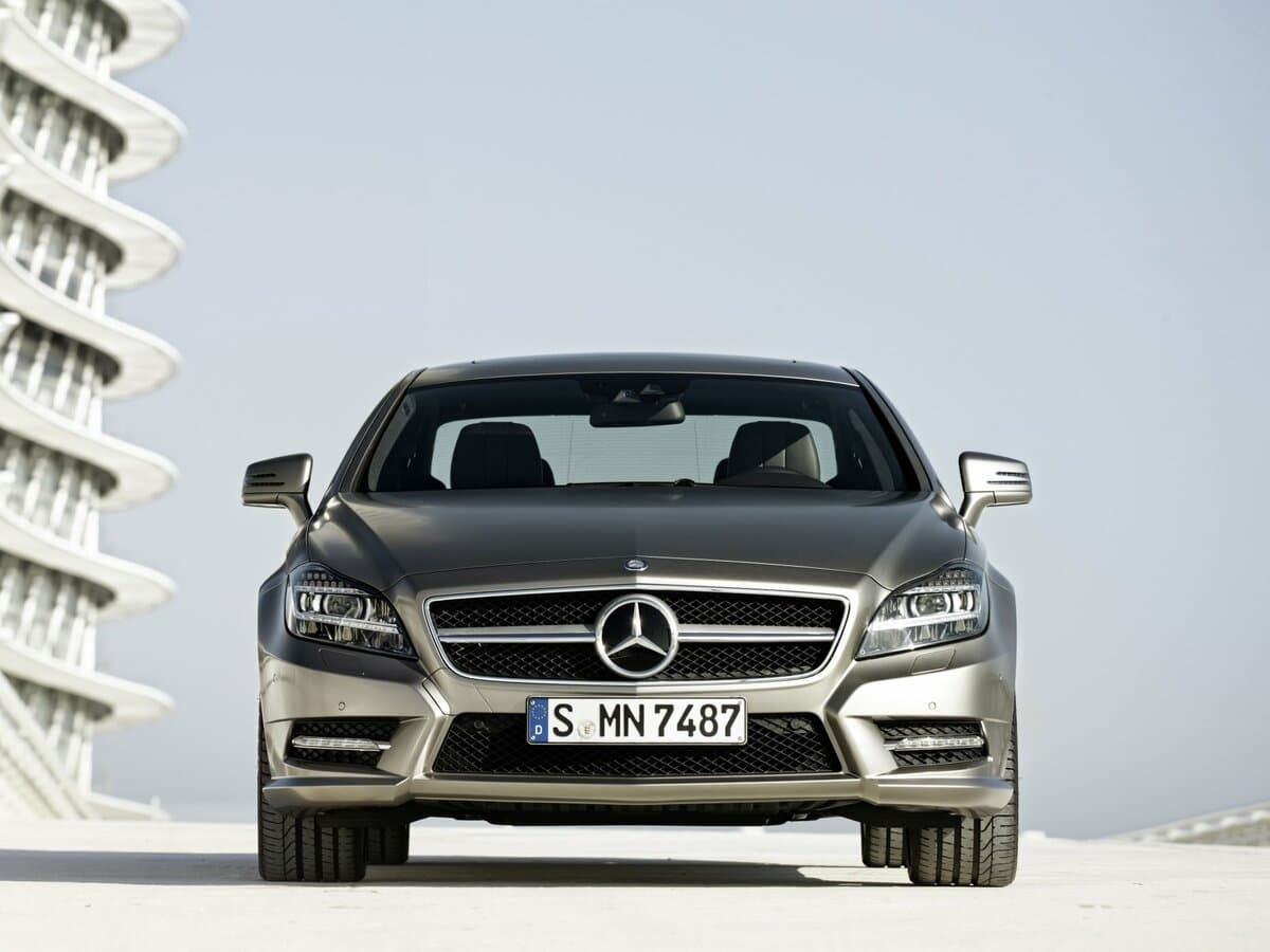 Mercedes-Benz CLS II (C218) — Öndən