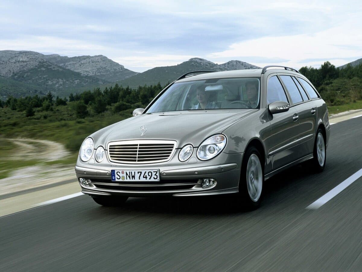 Mercedes-Benz E-Klass III (W211, S211) — Öndən