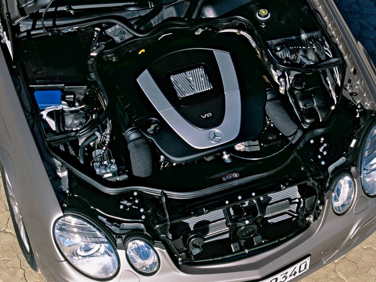 Mercedes-Benz E-Klass III (W211, S211) Restayling — Salon, öndən