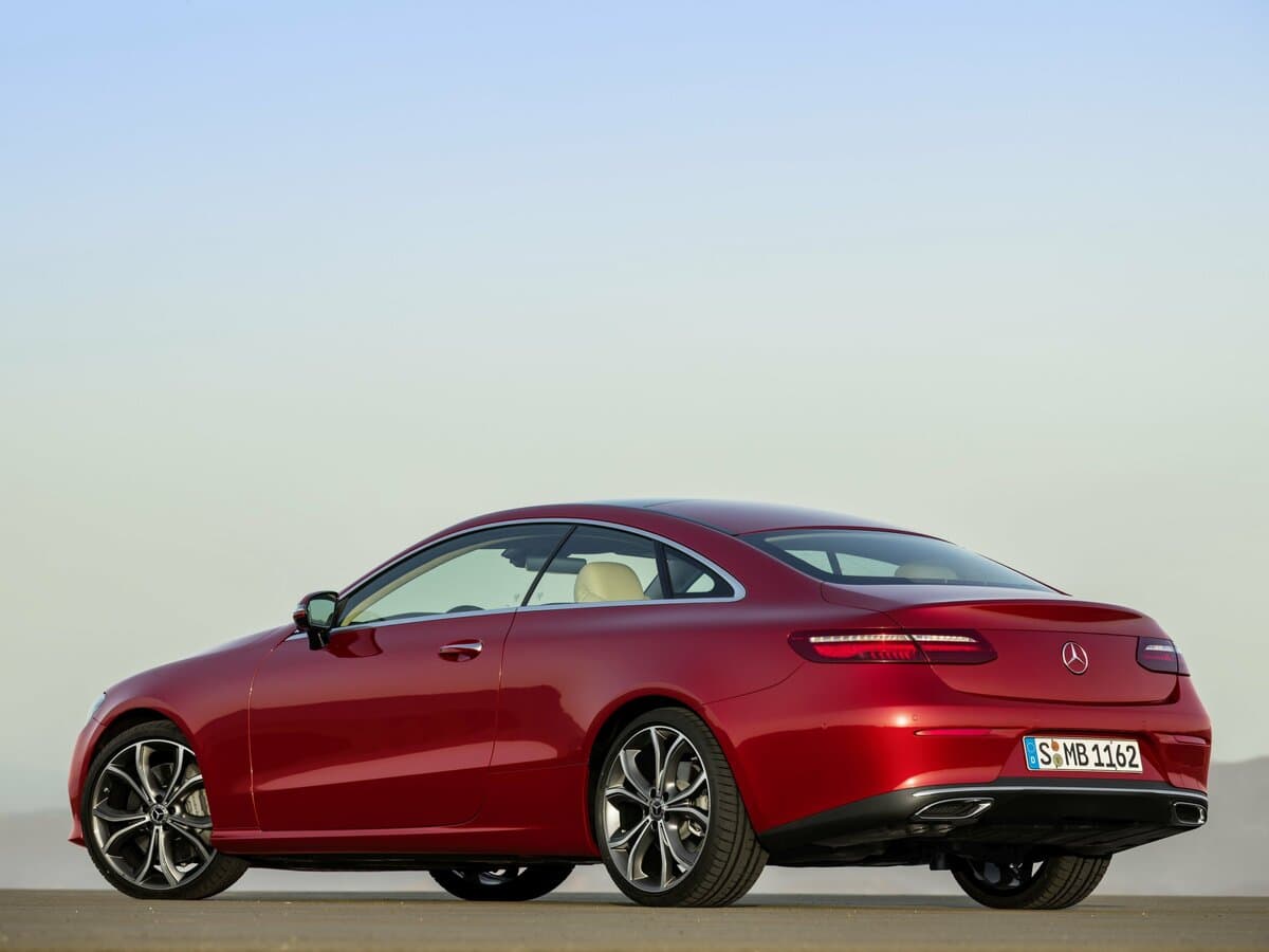 Mercedes-Benz E-Klass V (W213, S213, C238) — 3/4 arxadan