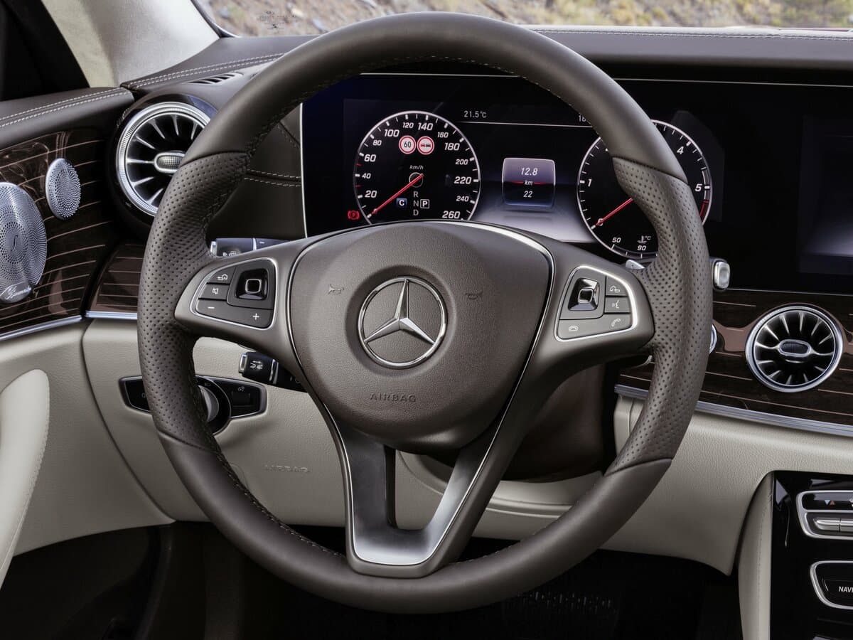 Mercedes-Benz E-Klass V (W213, S213, C238) — Sükan
