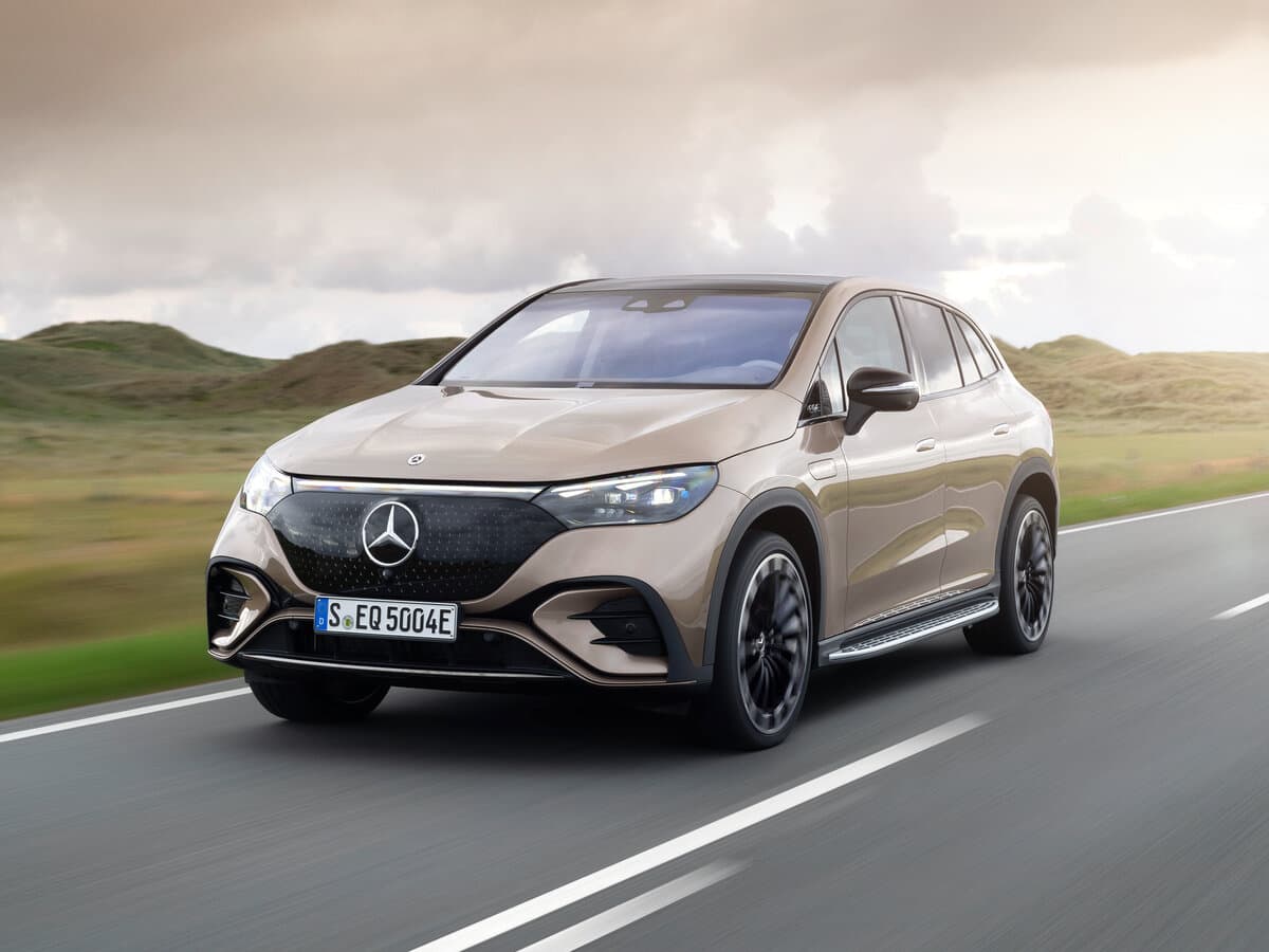 Mercedes-Benz EQE SUV 2022 – indiyədək — Əsas şəkil