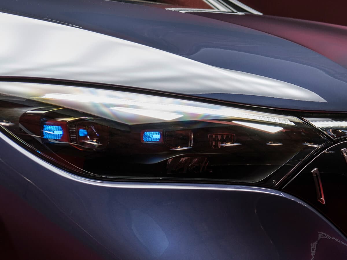 Mercedes-Benz EQE SUV AMG 2022 – indiyədək — Fara