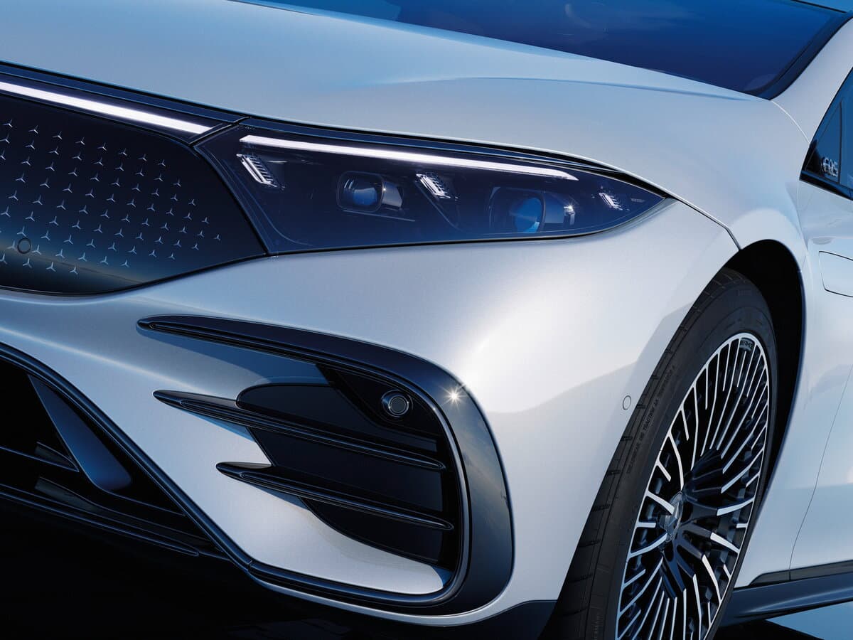 Mercedes-Benz EQS I — Fara