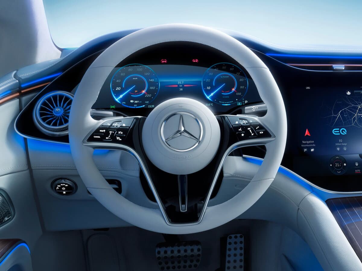 Mercedes-Benz EQS I — Sükan