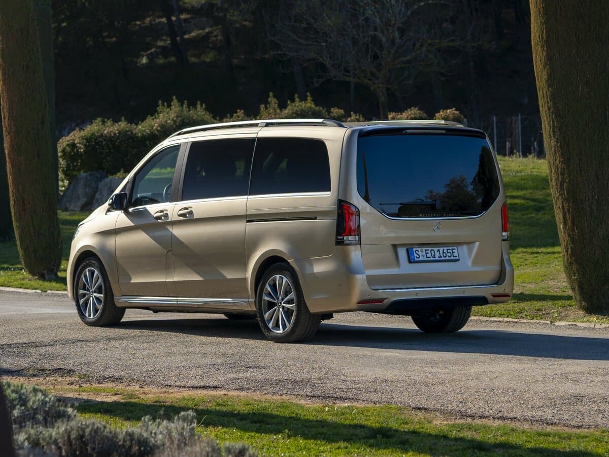 Mercedes-Benz EQV I Restayling — 3/4 arxadan