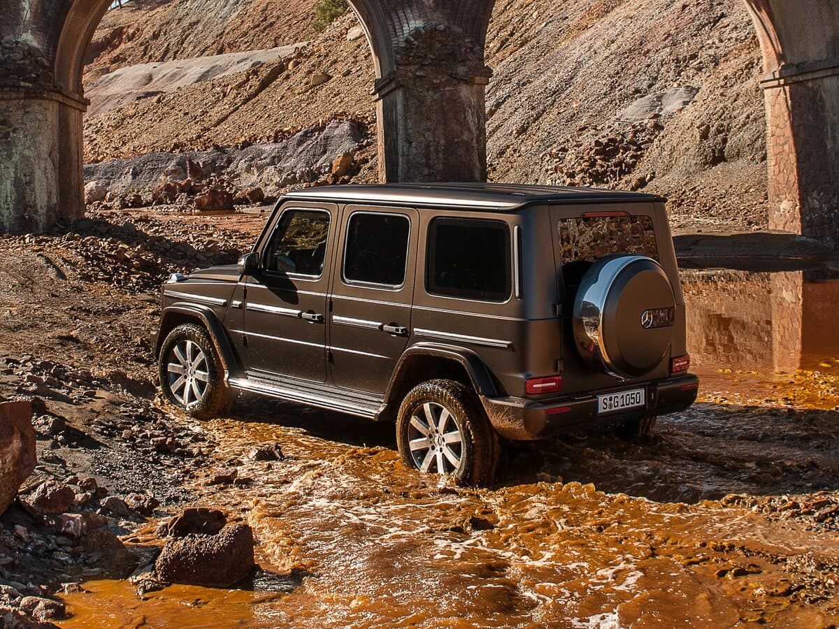 Mercedes-Benz G-Klass III (W463) — 3/4 arxadan