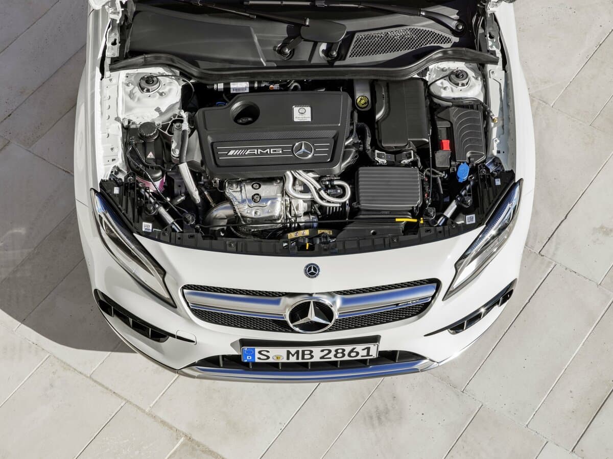 Mercedes-Benz GLA AMG I (X156) Restayling — Salon, arxadan