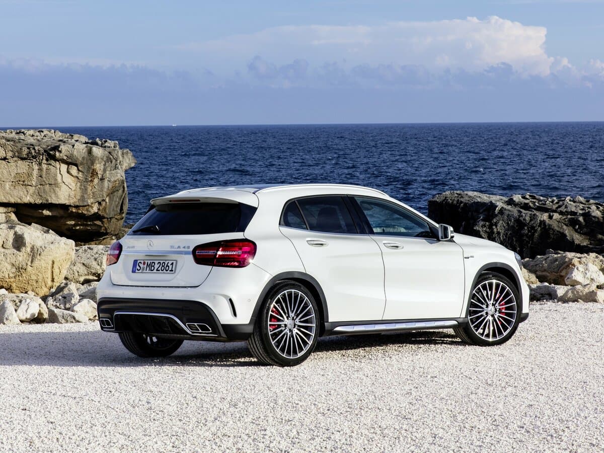 Mercedes-Benz GLA AMG I (X156) Restayling — 3/4 arxadan