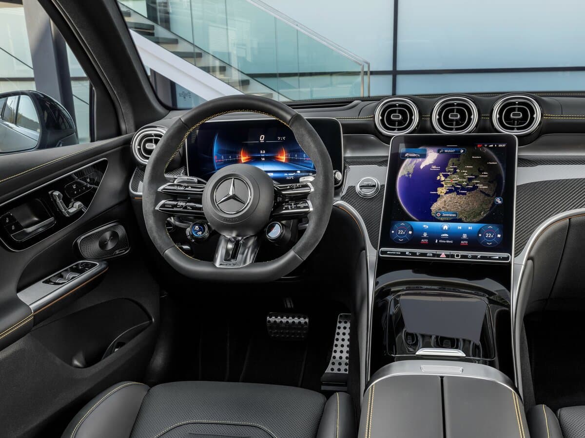 Mercedes-Benz GLC AMG II (X254) — Sükan