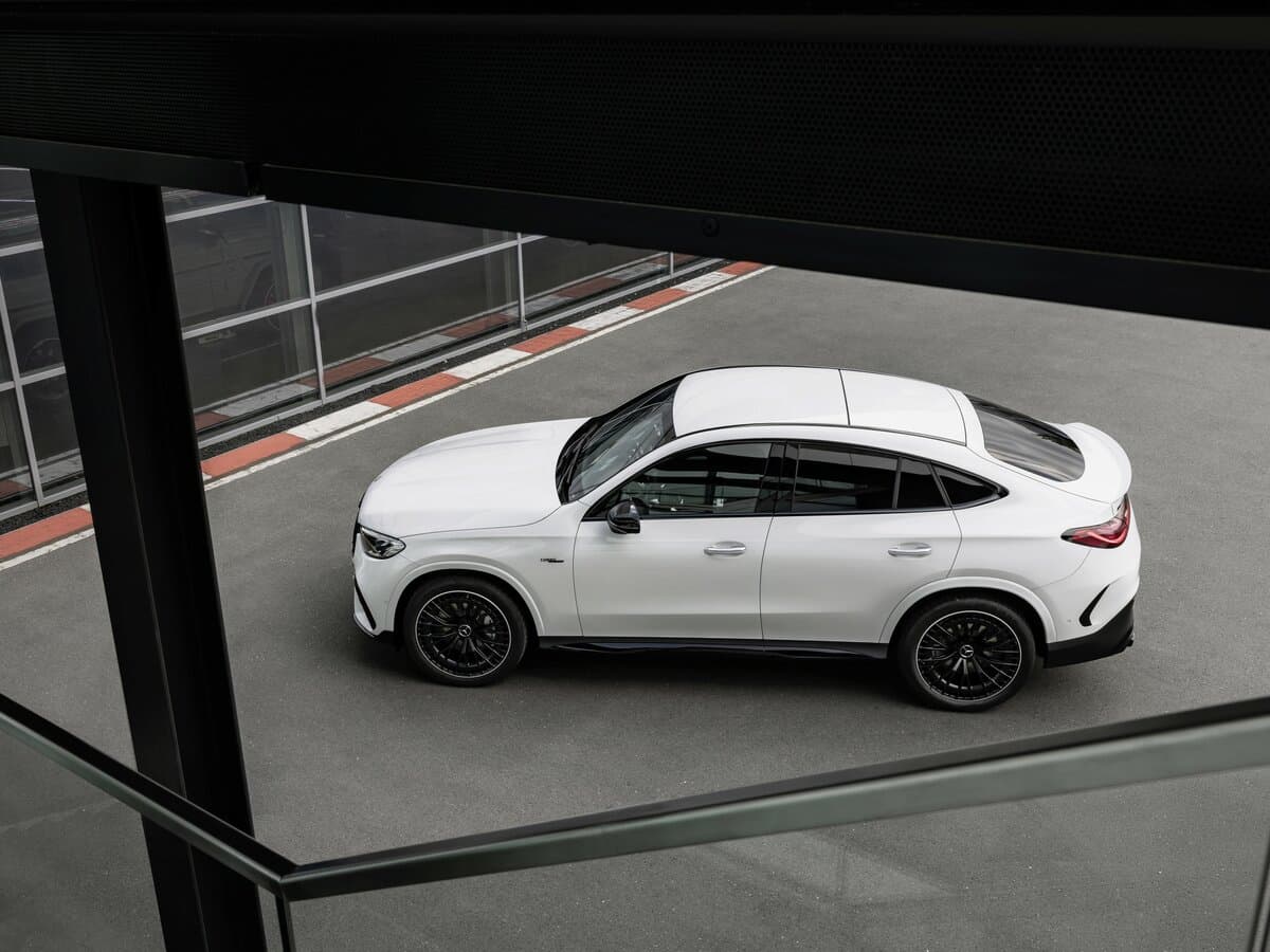 Mercedes-Benz GLC Coupe AMG II (C254) — Salon, öndən