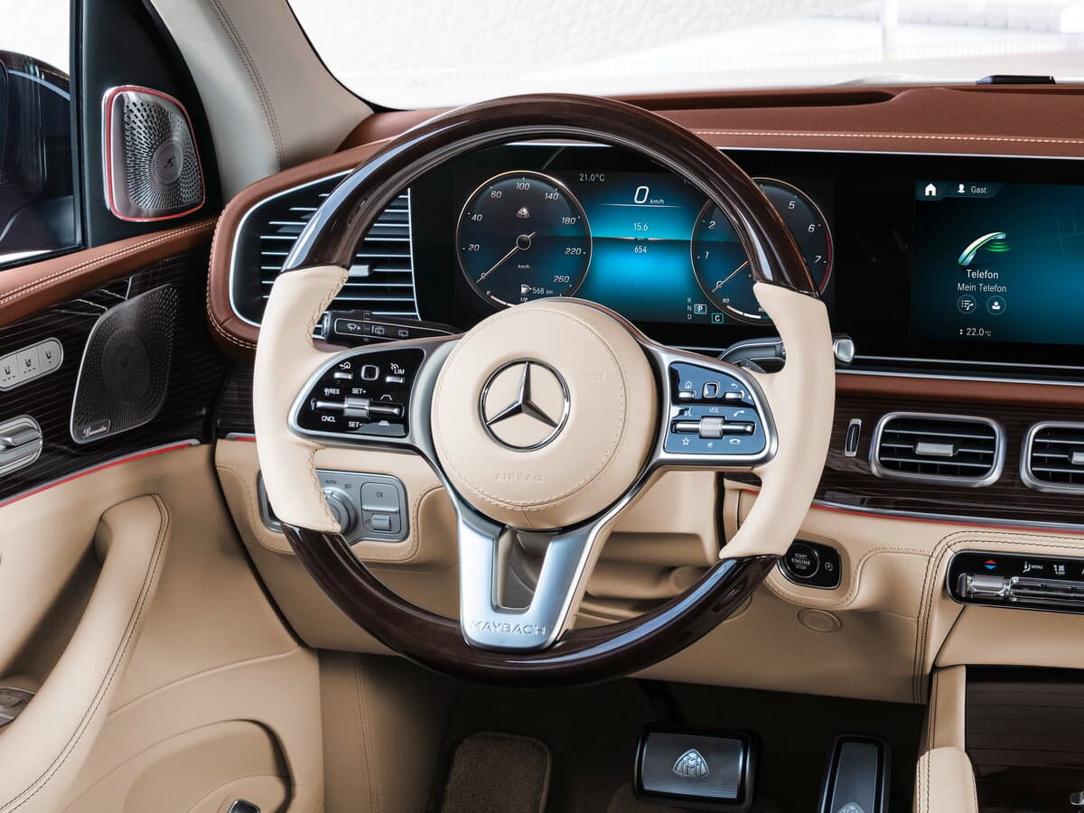 Mercedes-Benz Maybach GLS I — Sükan
