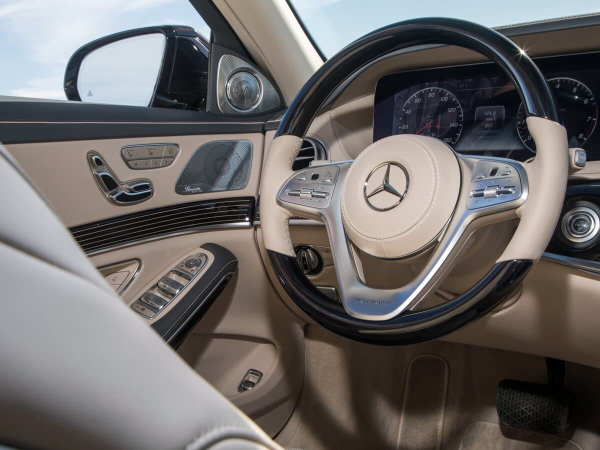 Mercedes-Benz Maybach S-Klass I (X222) Restayling — Sükan