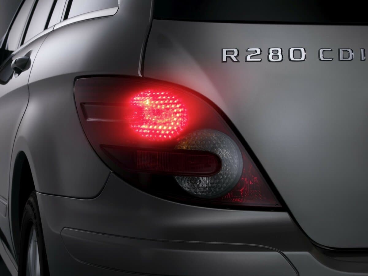 Mercedes-Benz R-Klass I — Detal