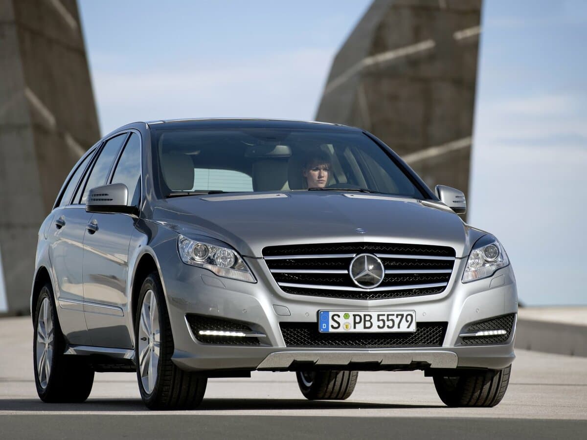 Mercedes-Benz R-Klass I Restayling 2 — Öndən