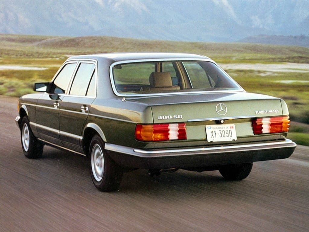 Mercedes-Benz S-Klass II (W126) — 3/4 arxadan