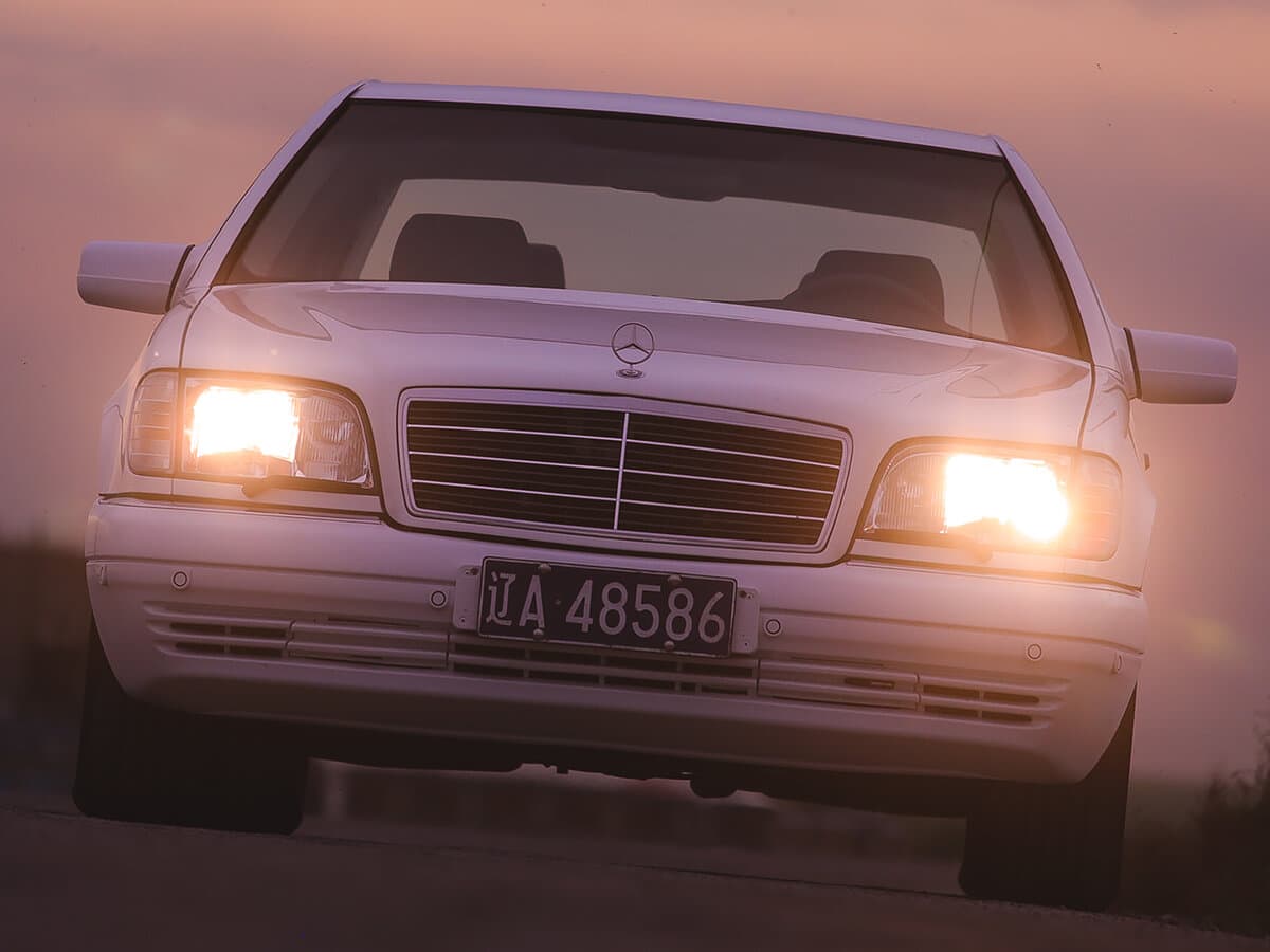 Mercedes-Benz S-Klass III (W140) — Öndən
