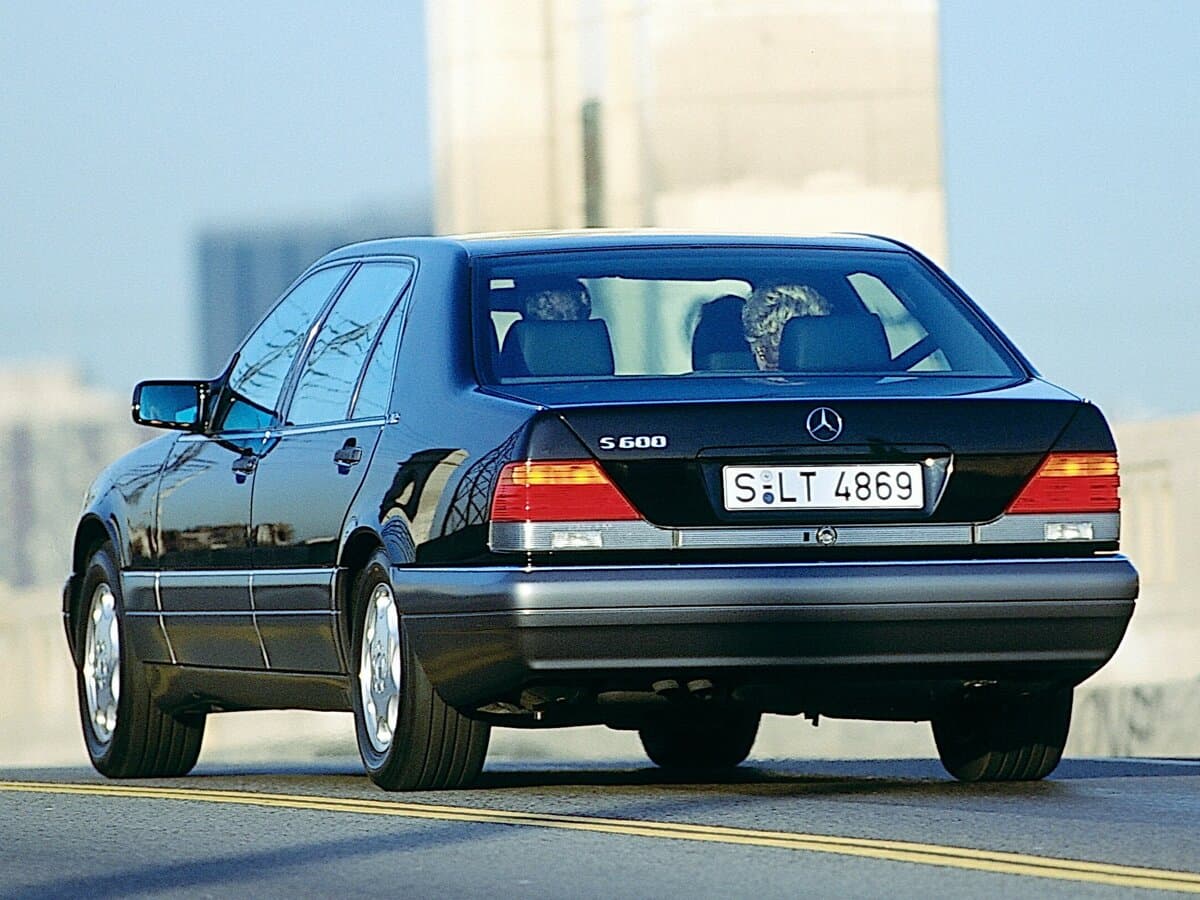 Mercedes-Benz S-Klass III (W140) Restayling — 3/4 arxadan