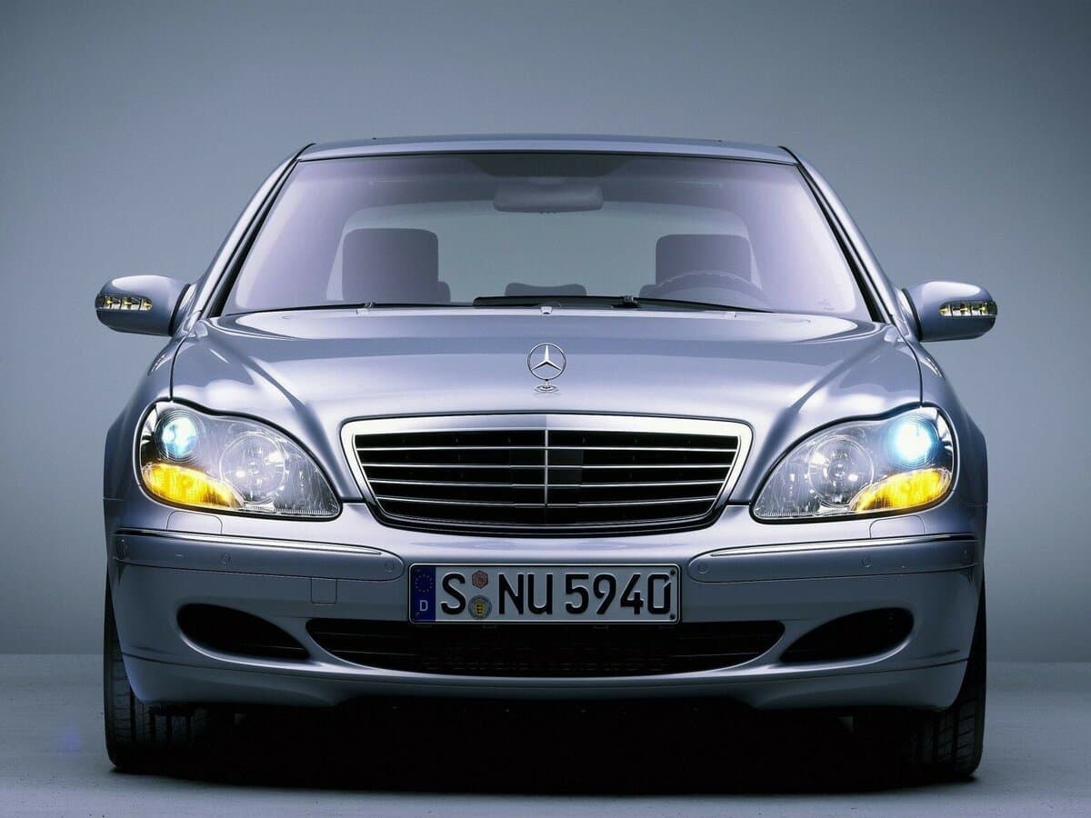 Mercedes-Benz S-Klass IV (W220) — Öndən
