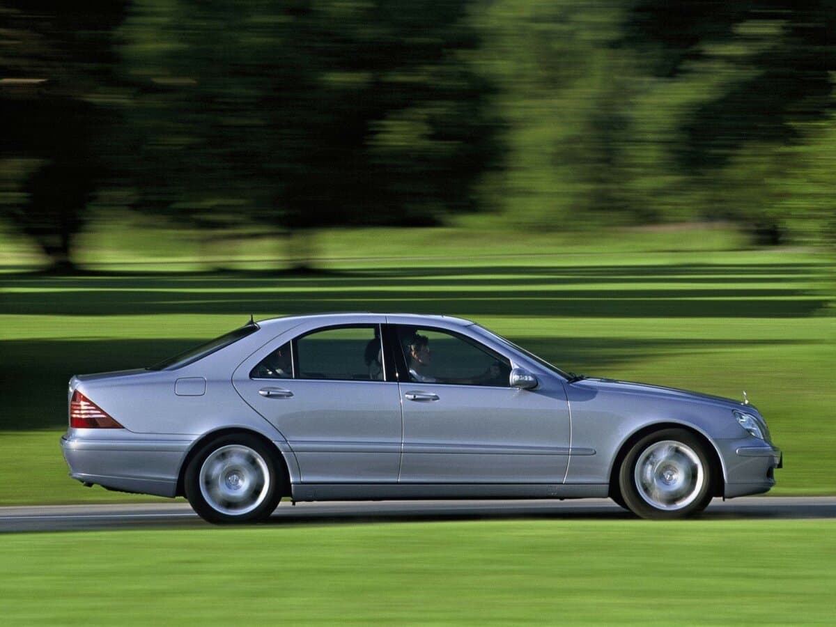 Mercedes-Benz S-Klass IV (W220) — Yandan