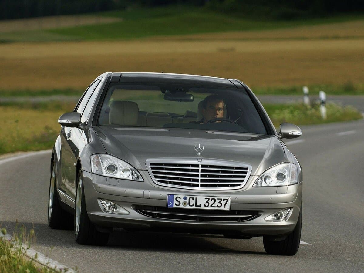Mercedes-Benz S-Klass V (W221) — Öndən