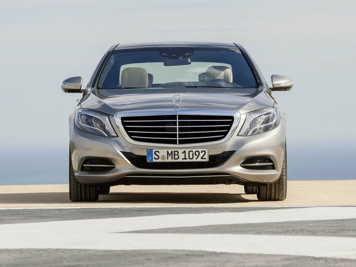 Mercedes-Benz S-Klass VI (W222, C217) — Öndən