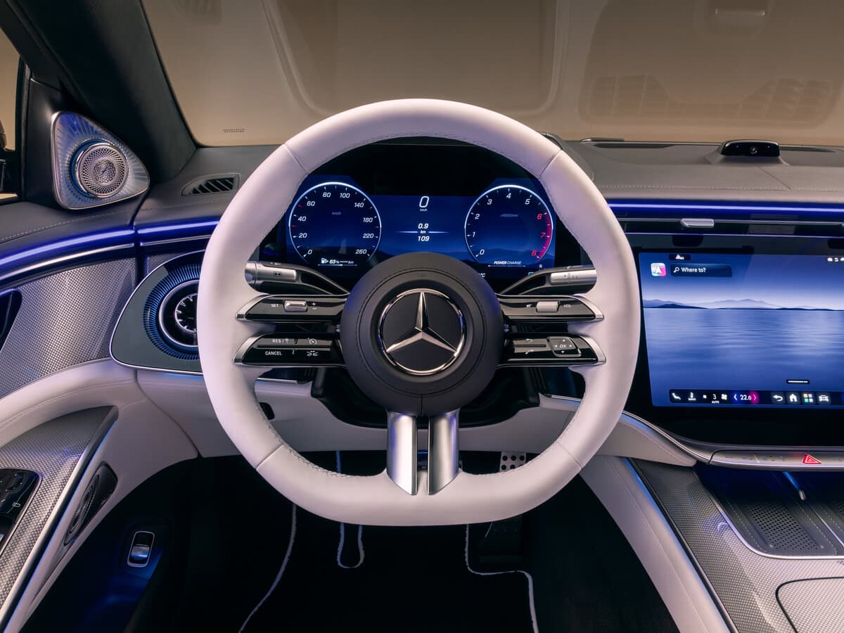 Mercedes-Benz S-Klass VII (W223) Restayling — Sükan