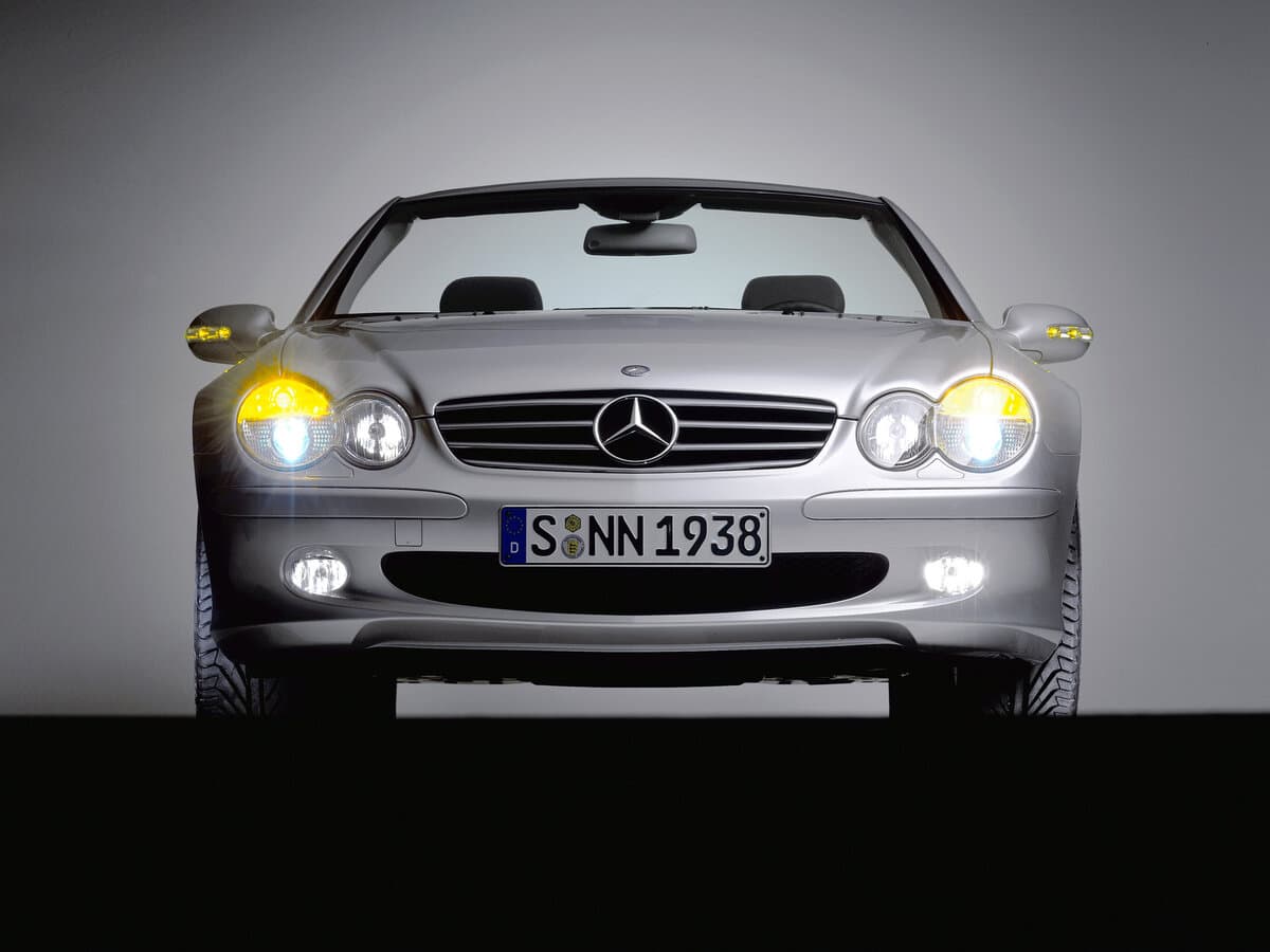 Mercedes-Benz SL-Klass V (R230) — Öndən