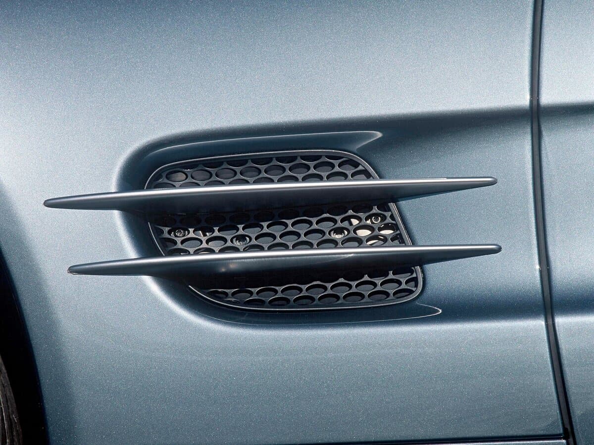 Mercedes-Benz SL-Klass V (R230) — Salon, arxadan