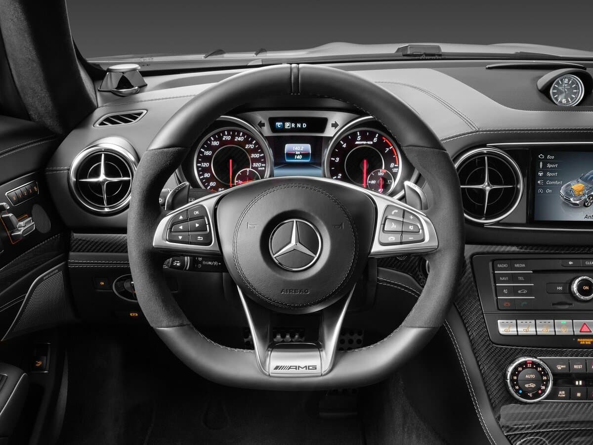 Mercedes-Benz SL-Klass AMG III (R231) Restayling — Sükan