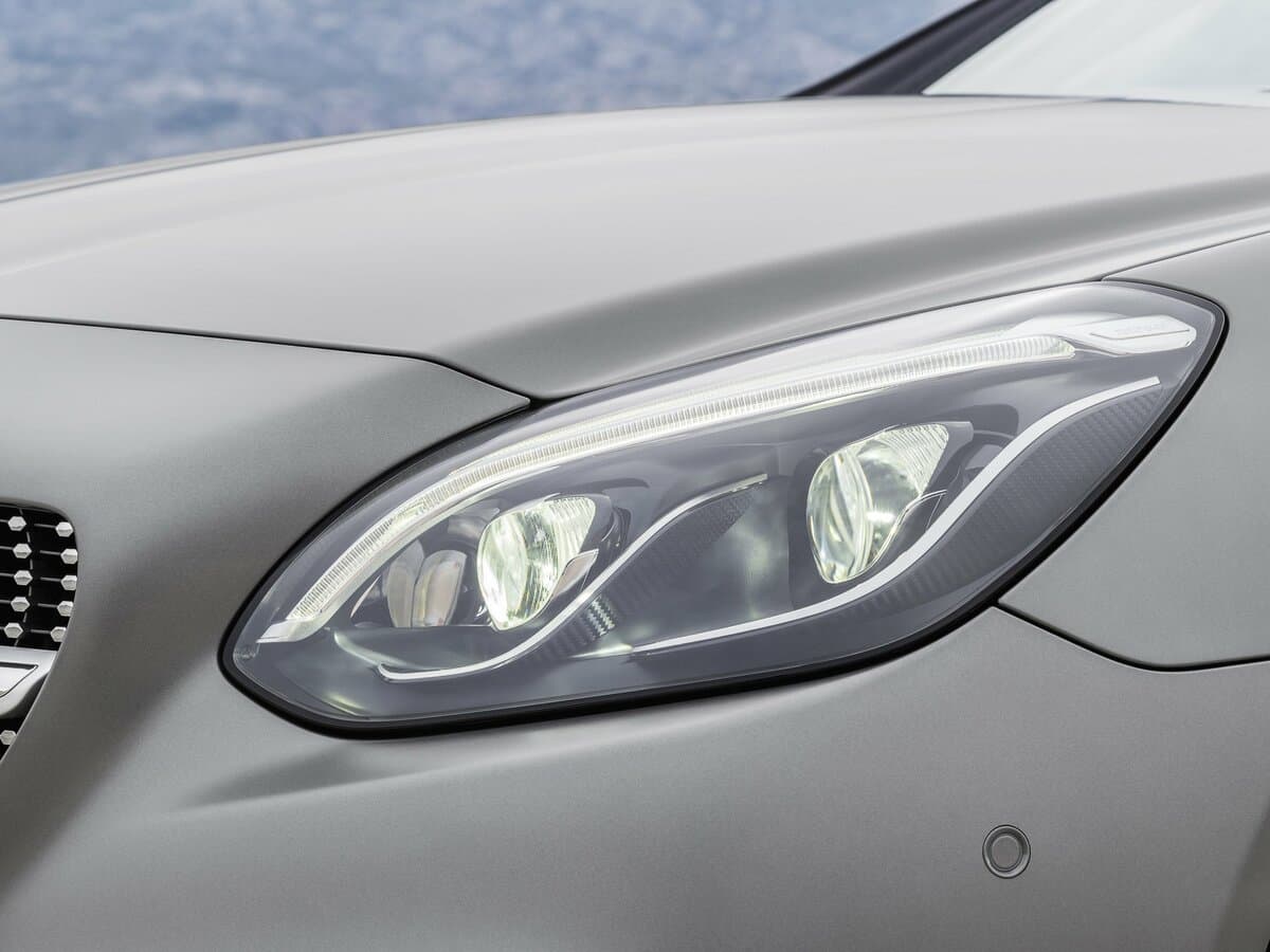 Mercedes-Benz SLC I (R172) — Fara