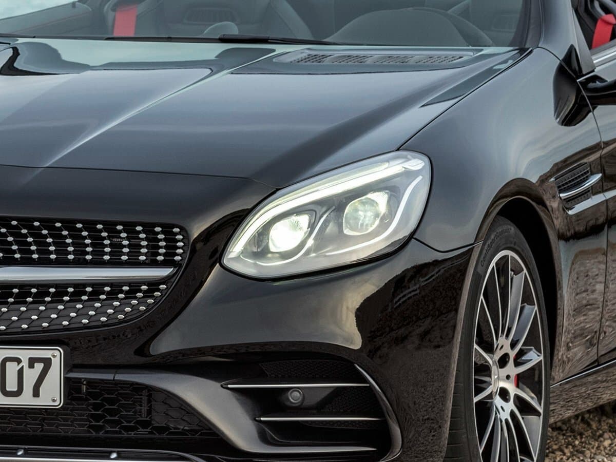 Mercedes-Benz SLC AMG I (R172) — Fara