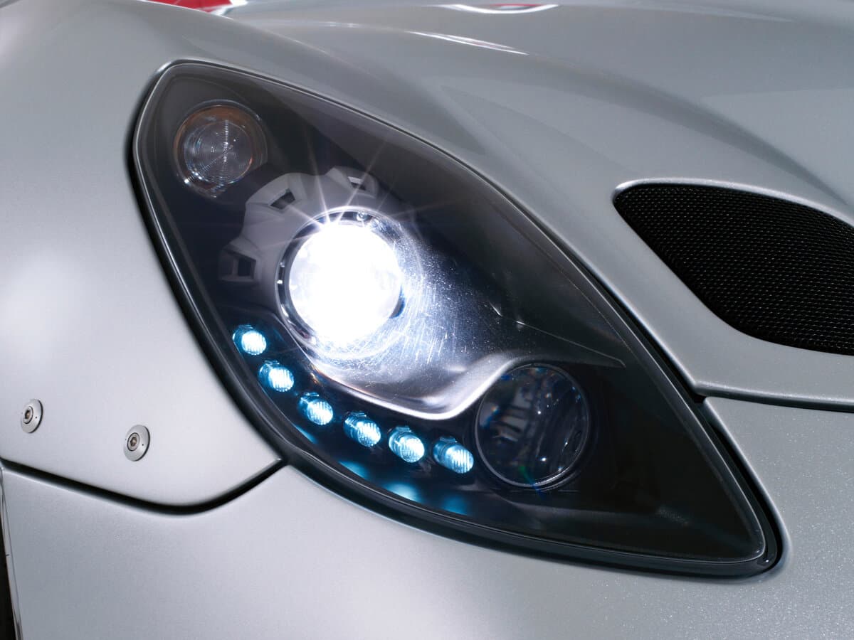 Mercedes-Benz SLR McLaren 2003 – 2009 — Fara