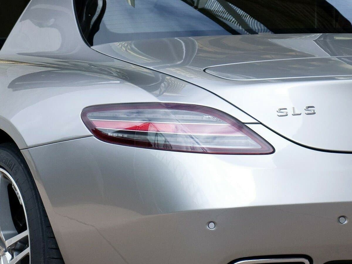 Mercedes-Benz SLS AMG 2010 – 2014 — Detal
