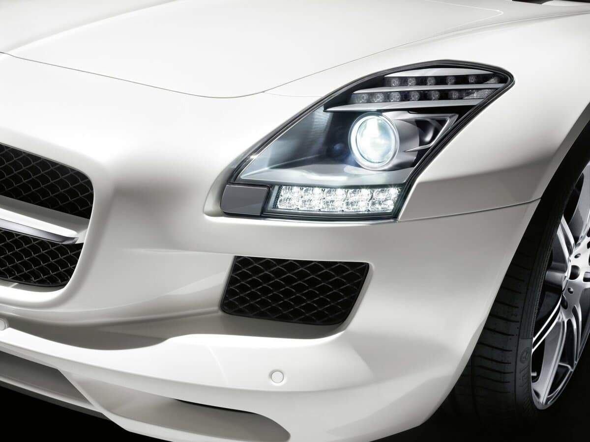Mercedes-Benz SLS AMG 2010 – 2014 — Fara