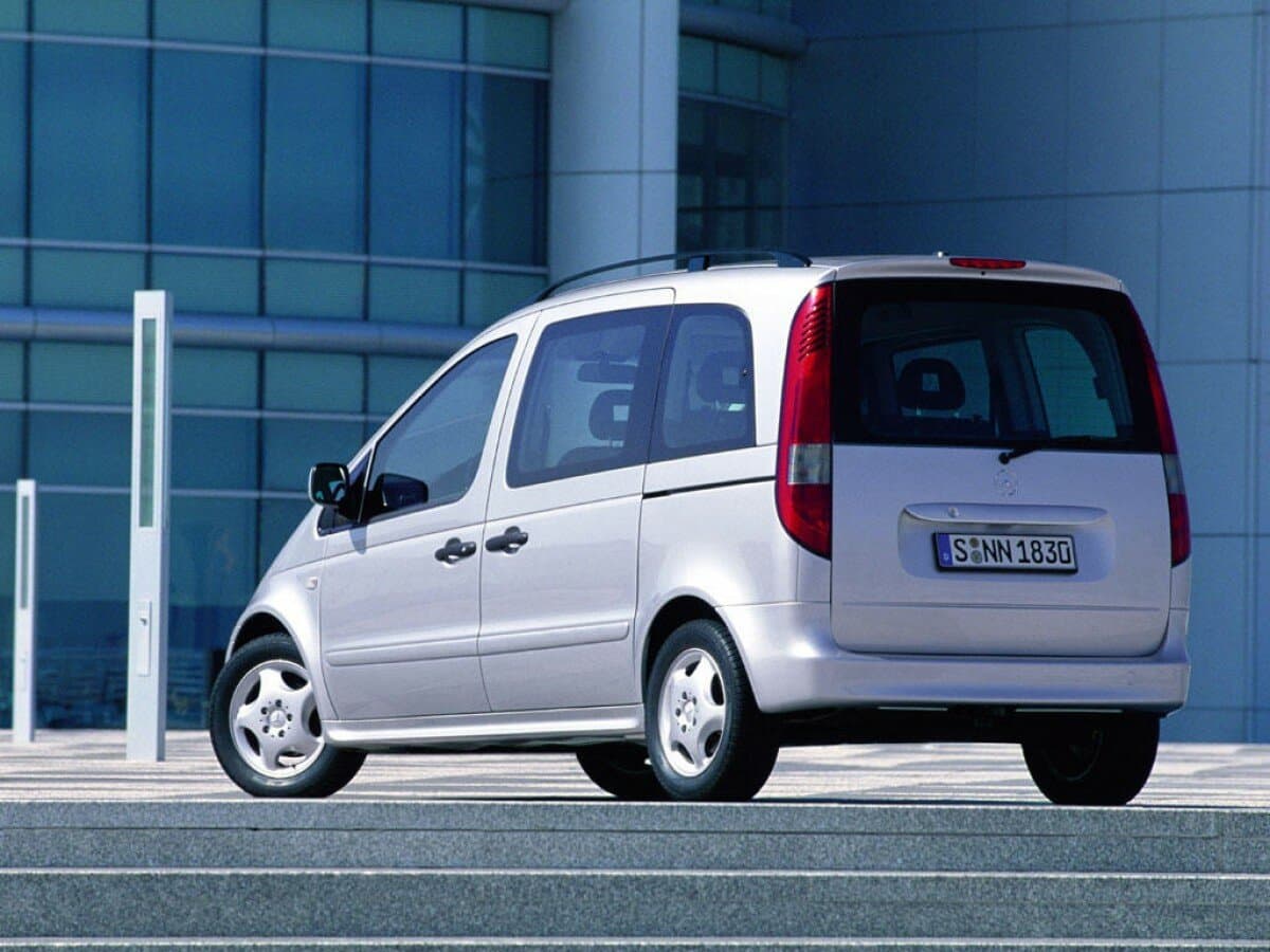 Mercedes-Benz Vaneo 2001 – 2005 — 3/4 arxadan