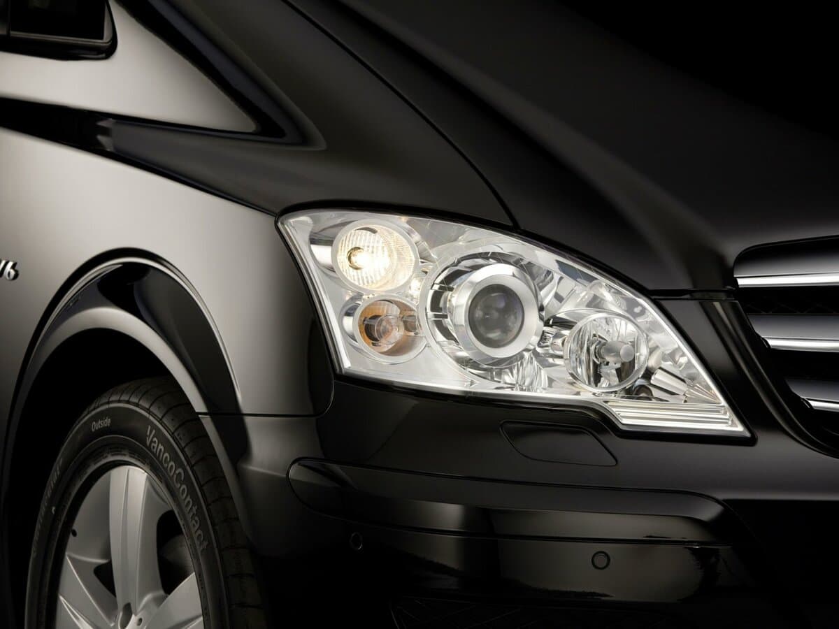 Mercedes-Benz Viano I (W639) Restayling — Fara
