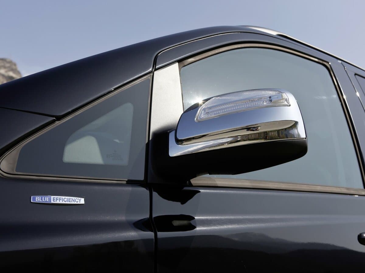 Mercedes-Benz Viano I (W639) Restayling — Yan güzgü