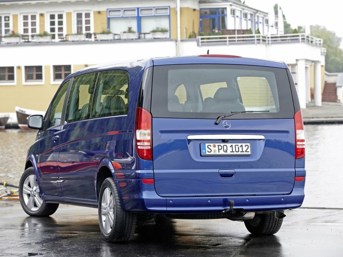 Mercedes-Benz Viano I (W639) Restayling — 3/4 arxadan