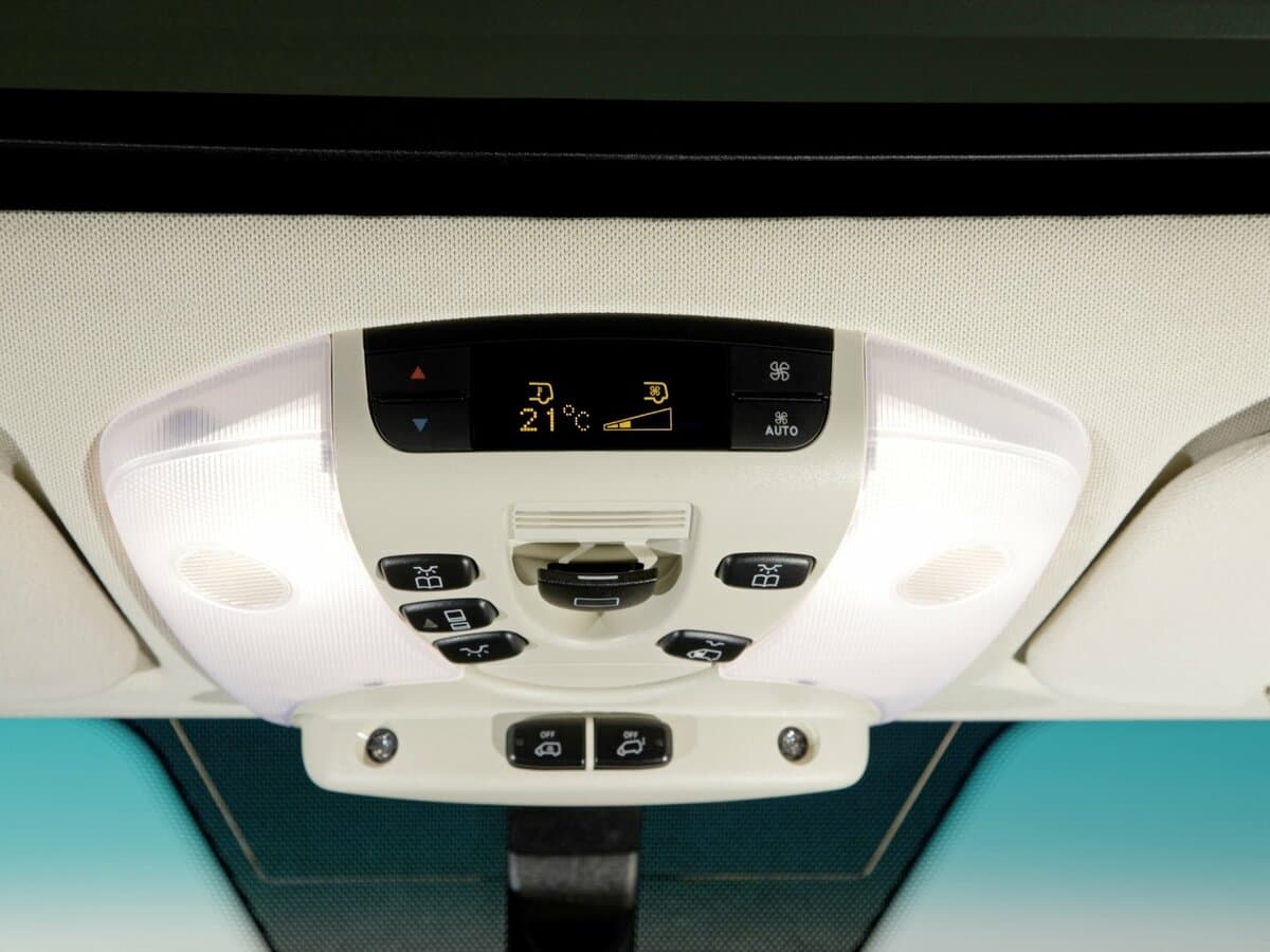 Mercedes-Benz Viano I (W639) Restayling — Salon, öndən