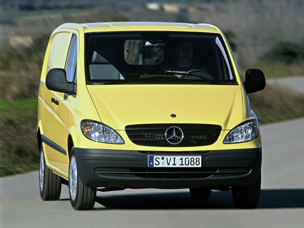 Mercedes-Benz Vito II (W639) — Öndən