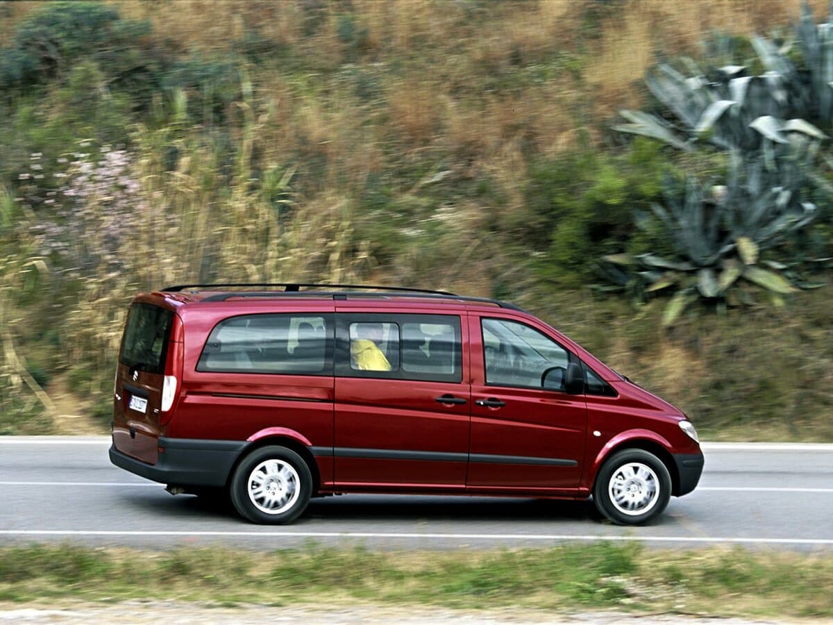 Mercedes-Benz Vito II (W639) — Yandan